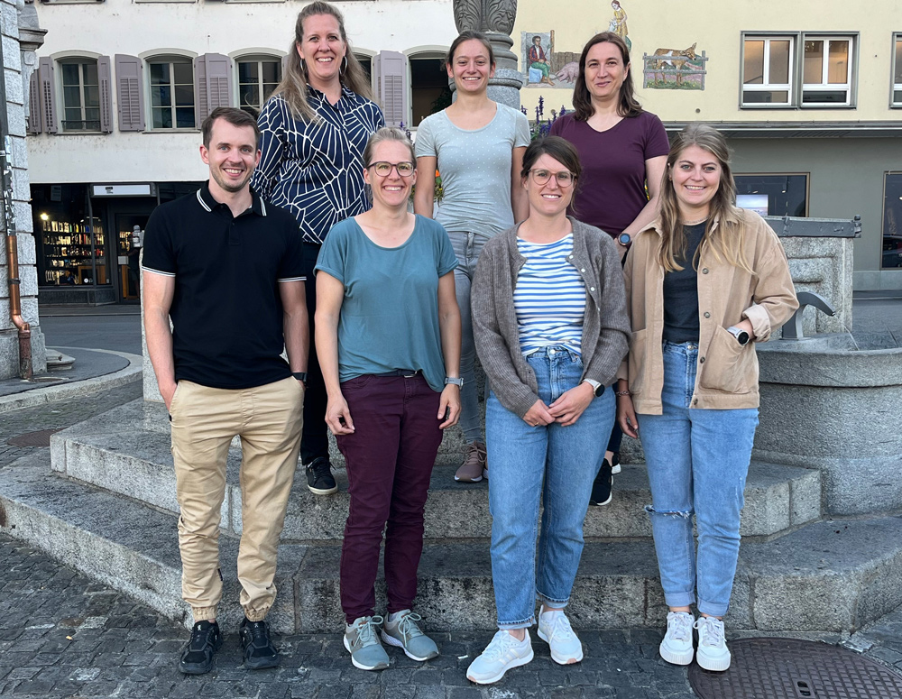 Bild Geschäftsfrauen Weiterbildung Klasse 2026